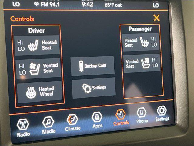 used 2022 Jeep Cherokee car, priced at $25,162