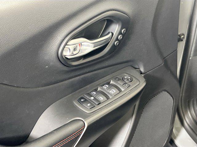 used 2022 Jeep Cherokee car, priced at $25,162