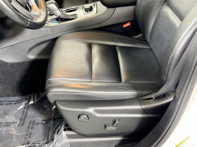 used 2022 Jeep Grand Cherokee car, priced at $27,935