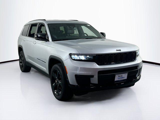 used 2022 Jeep Grand Cherokee L car, priced at $31,045