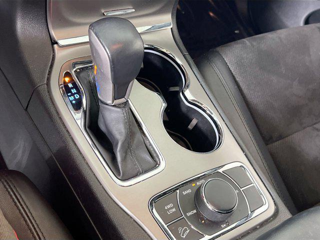 used 2022 Jeep Grand Cherokee car, priced at $29,388