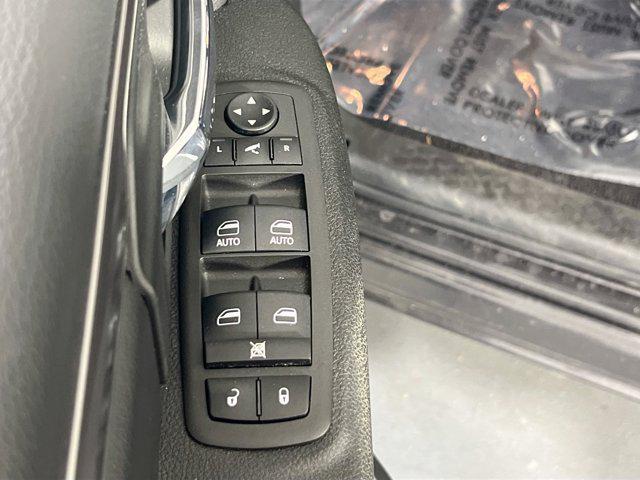 used 2022 Ram 1500 Classic car, priced at $33,485