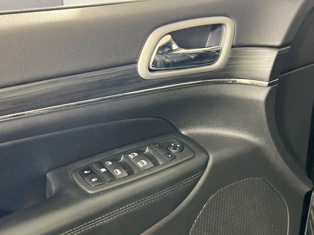 used 2022 Jeep Grand Cherokee car, priced at $24,691