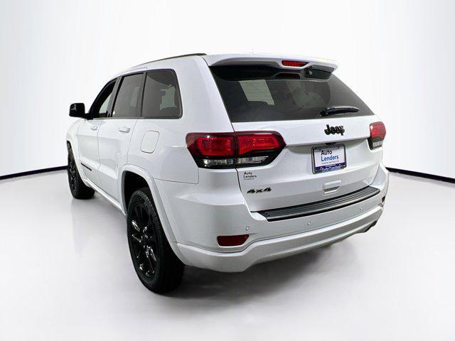 used 2022 Jeep Grand Cherokee car, priced at $31,901