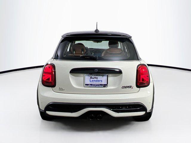 used 2023 MINI Hardtop car, priced at $29,995