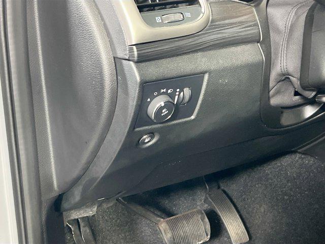 used 2022 Jeep Grand Cherokee car, priced at $30,068