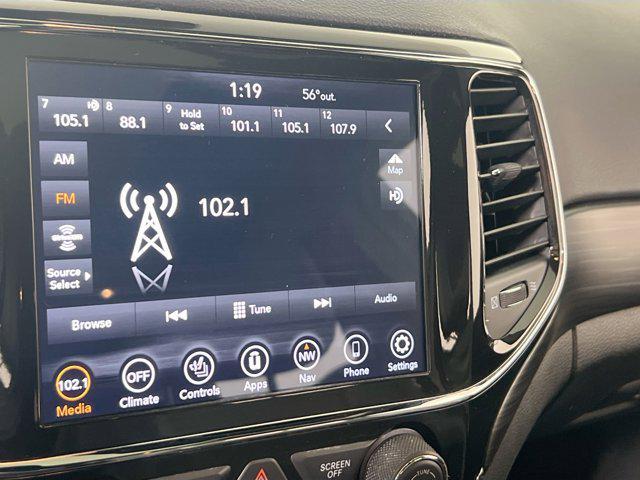 used 2022 Jeep Grand Cherokee car, priced at $32,292