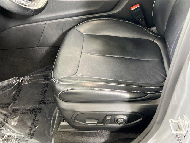 used 2021 Jeep Grand Cherokee L car, priced at $29,990