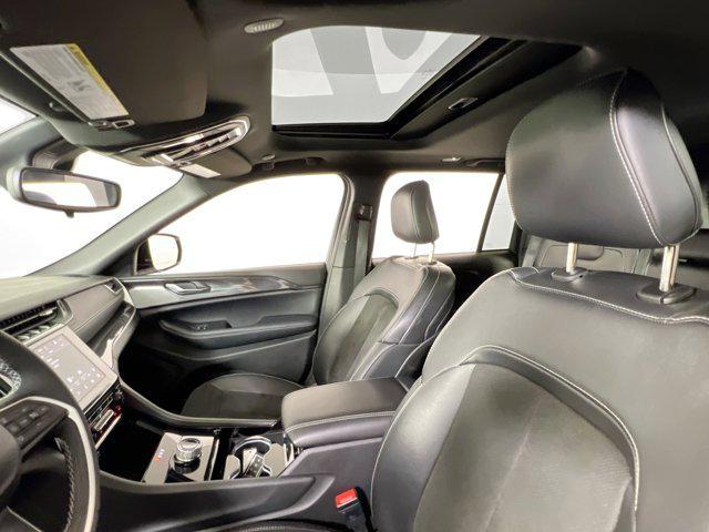 used 2023 Jeep Grand Cherokee car, priced at $36,416