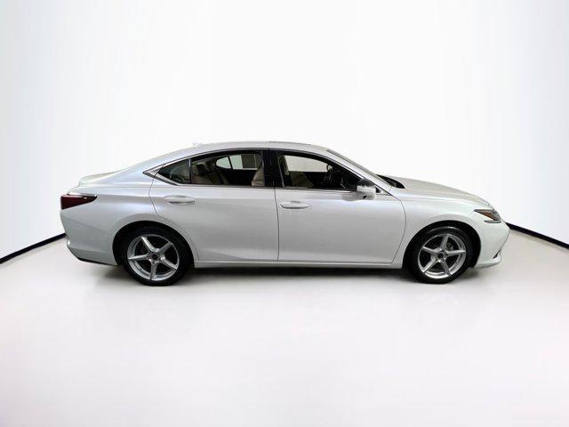 used 2019 Lexus ES 350 car, priced at $31,495