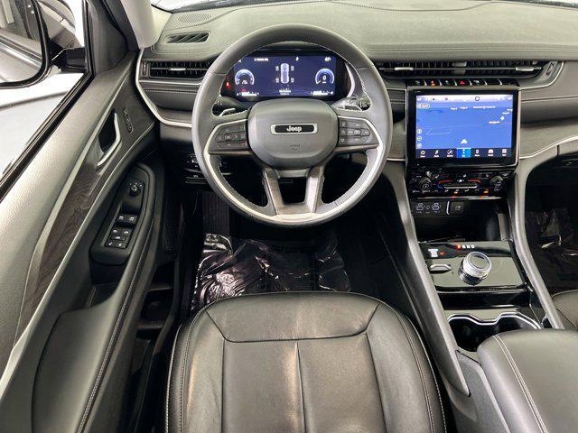 used 2023 Jeep Grand Cherokee car, priced at $33,664
