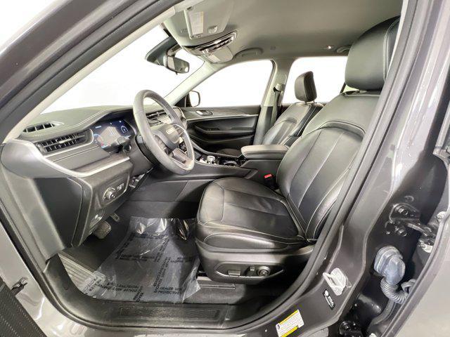 used 2023 Jeep Grand Cherokee car, priced at $33,664