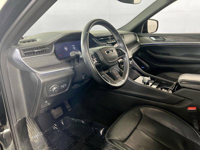 used 2022 Jeep Grand Cherokee car, priced at $37,995
