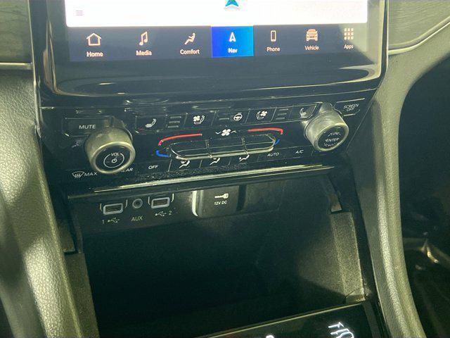 used 2022 Jeep Grand Cherokee car, priced at $37,995