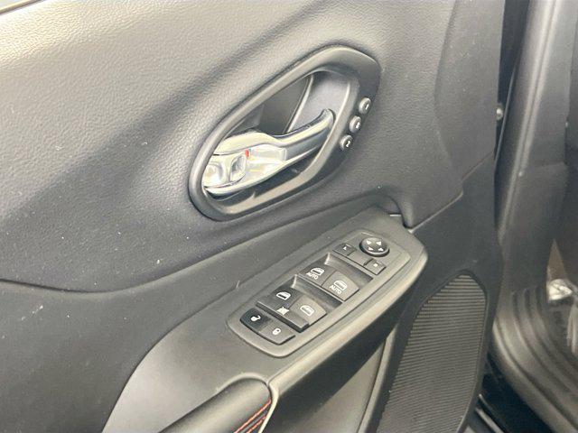 used 2022 Jeep Cherokee car, priced at $26,571