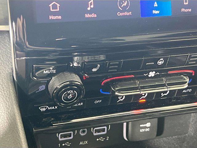 used 2022 Jeep Grand Cherokee L car, priced at $34,201