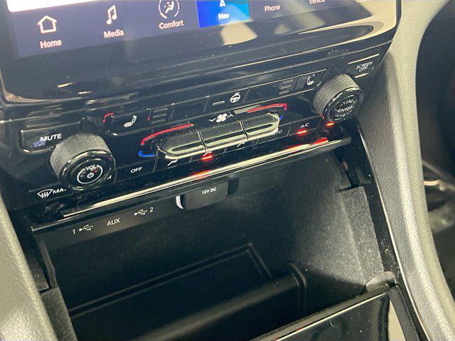 used 2022 Jeep Grand Cherokee L car, priced at $34,201