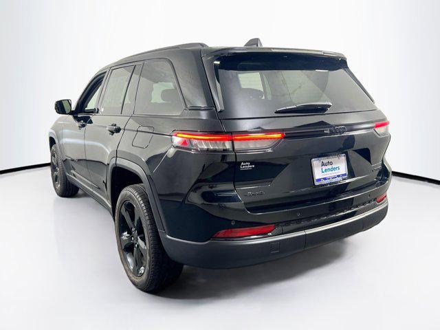 used 2023 Jeep Grand Cherokee car, priced at $34,995