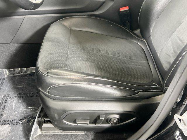 used 2022 Jeep Grand Cherokee car, priced at $35,741