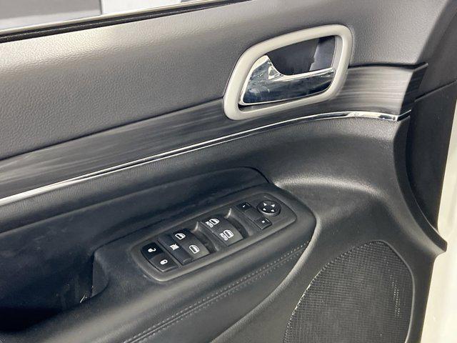 used 2022 Jeep Grand Cherokee car, priced at $30,334