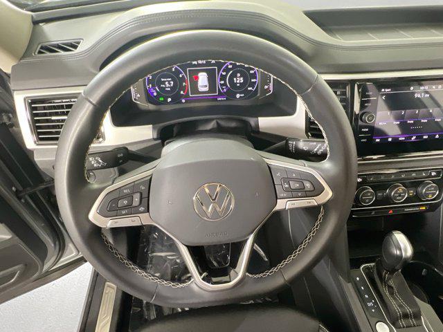used 2023 Volkswagen Atlas car, priced at $30,692
