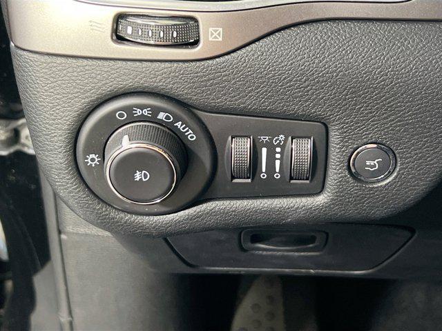 used 2022 Jeep Cherokee car, priced at $28,809