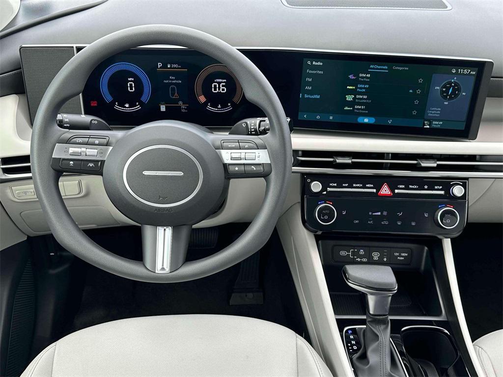 new 2025 Hyundai Tucson car, priced at $31,115