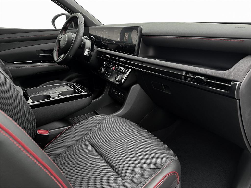 new 2025 Hyundai TUCSON Hybrid car, priced at $34,210