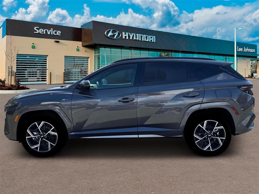 new 2025 Hyundai TUCSON Hybrid car, priced at $34,210