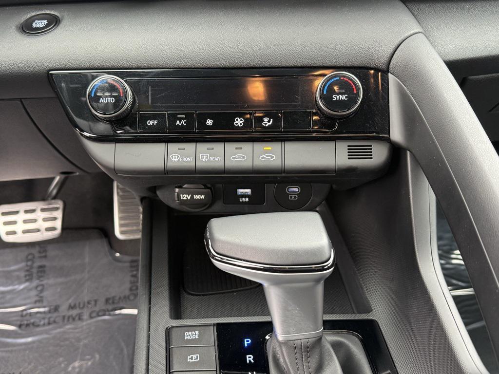 used 2025 Hyundai Elantra car, priced at $22,999
