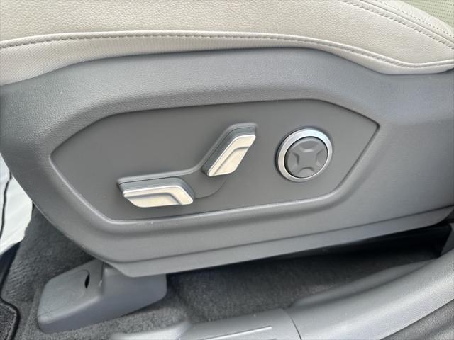 used 2024 Hyundai Santa Fe car, priced at $43,999