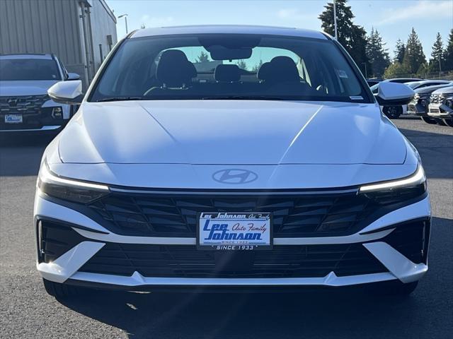 new 2025 Hyundai Elantra car, priced at $25,995