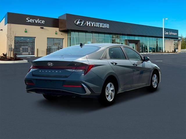 new 2025 Hyundai Elantra car, priced at $22,044