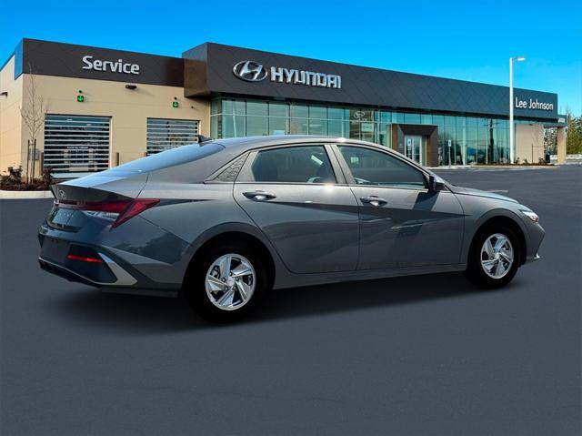 new 2025 Hyundai Elantra car, priced at $22,044