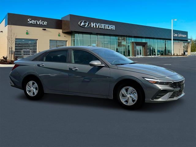 new 2025 Hyundai Elantra car, priced at $22,044