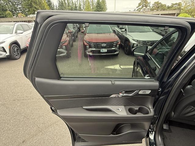used 2025 Hyundai Palisade car, priced at $49,999