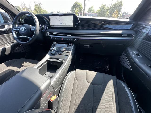 used 2025 Hyundai Palisade car, priced at $50,994