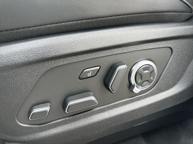used 2025 Hyundai Palisade car, priced at $49,998
