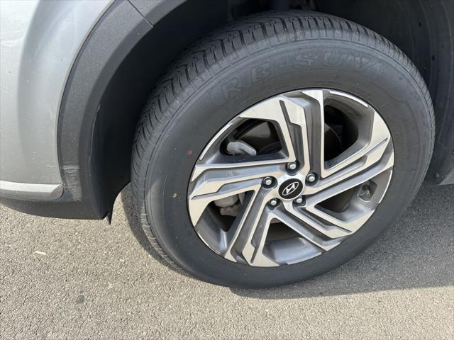 used 2023 Hyundai Santa Fe car, priced at $25,999