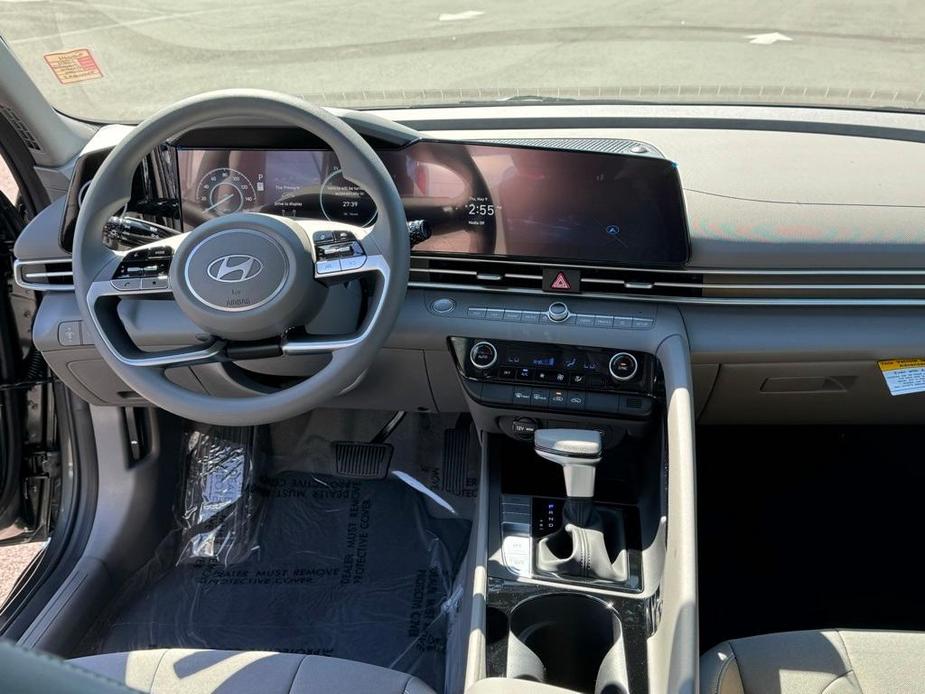 new 2024 Hyundai Elantra HEV car, priced at $25,900