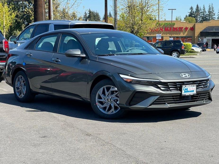 new 2024 Hyundai Elantra HEV car, priced at $25,900