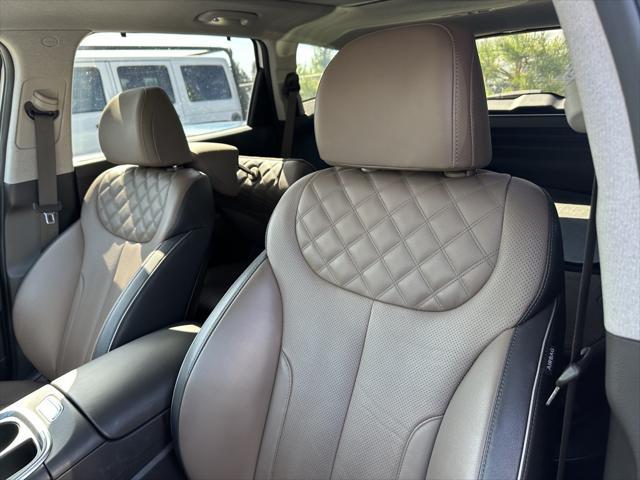 used 2022 Hyundai Santa Fe car, priced at $33,996