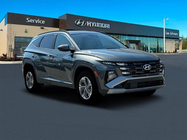 new 2025 Hyundai Tucson Hybrid car, priced at $34,594