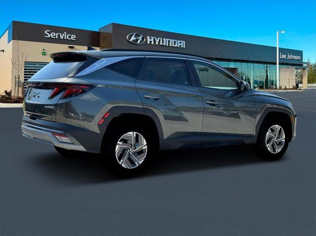 new 2025 Hyundai Tucson Hybrid car, priced at $34,594