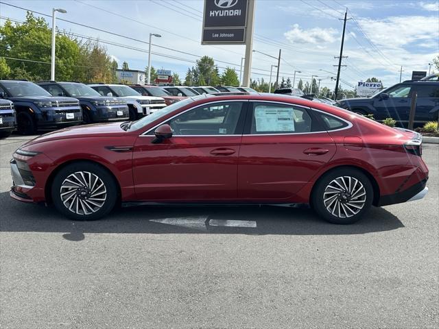 used 2024 Hyundai Sonata Hybrid car, priced at $30,504