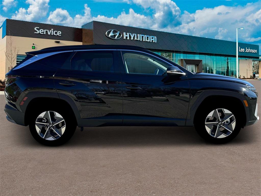 new 2025 Hyundai Tucson car, priced at $31,200