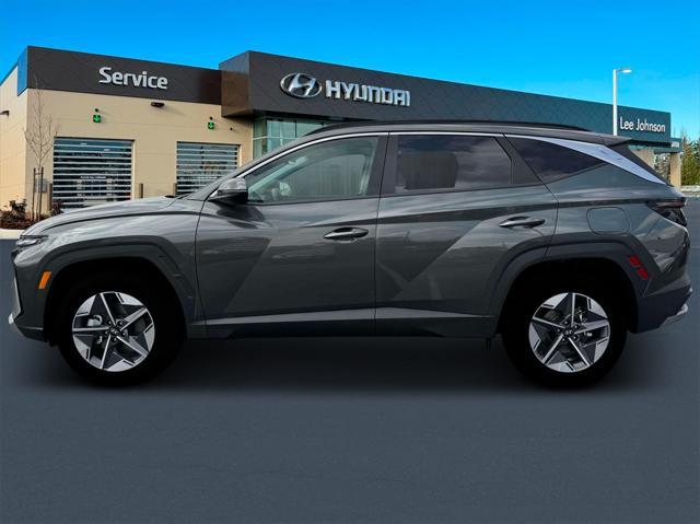 new 2025 Hyundai Tucson Hybrid car, priced at $37,697