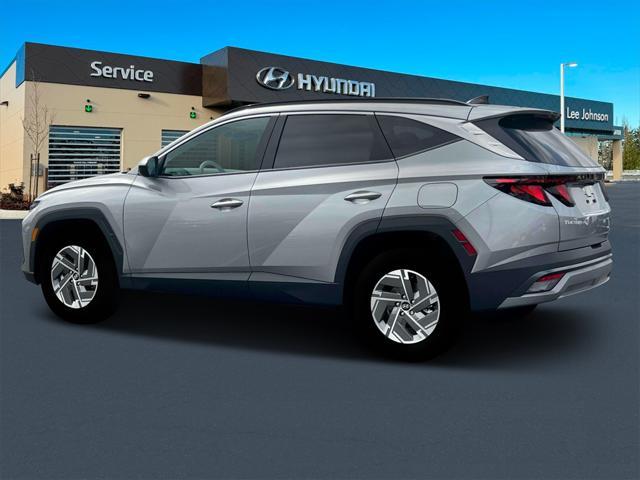 new 2025 Hyundai TUCSON Hybrid car, priced at $33,096
