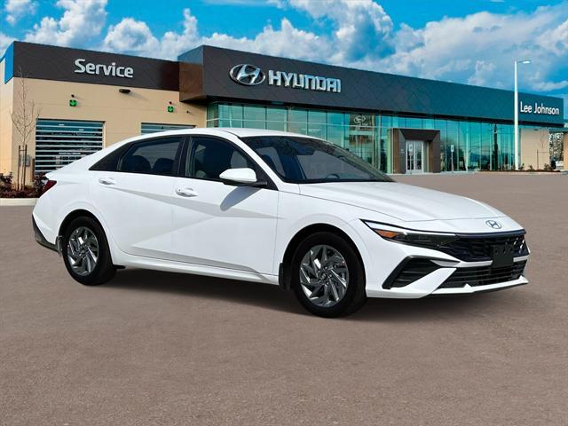 new 2025 Hyundai ELANTRA HEV car, priced at $25,118