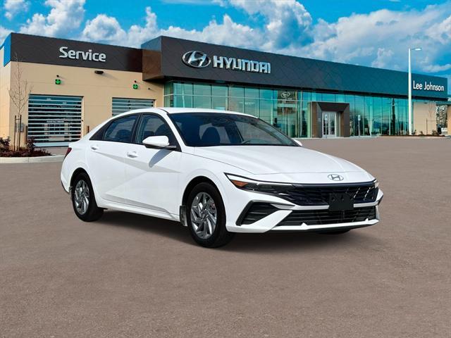 new 2025 Hyundai ELANTRA HEV car, priced at $25,118